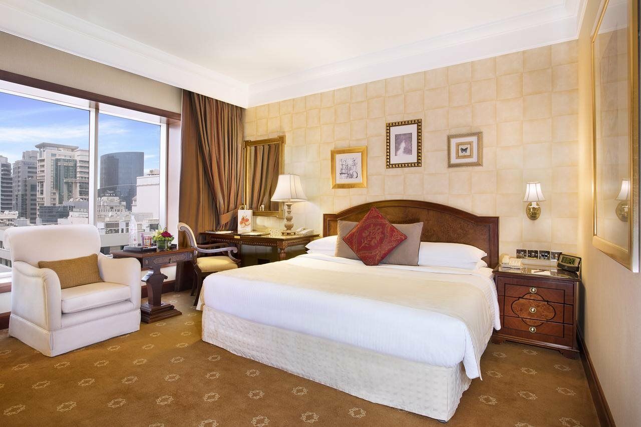 Jood Palace Hotel Dubai Buitenkant foto A bedroom at the hotel